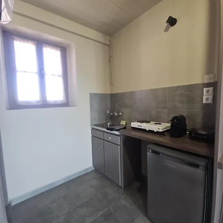 Alekos Aparthotel Diakofti