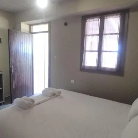 Alekos Aparthotel Diakofti